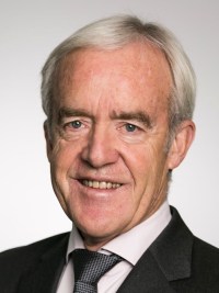 BWL-140_Müller-Stewens_Passfoto